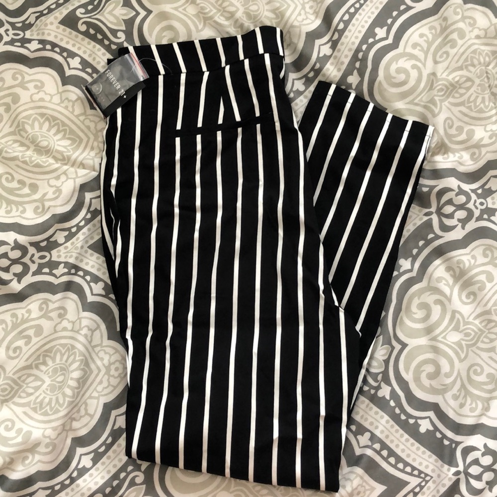 Forever 21 Plus Size skinny pants